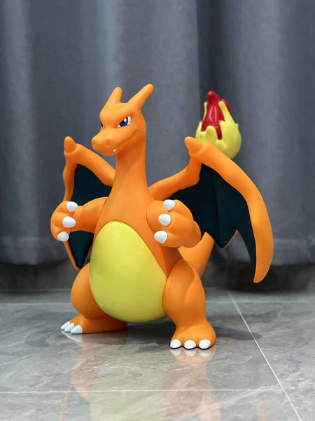 Pokemon figure BIG BIG Size Charizard Figure (40cm tall x 60cm long)