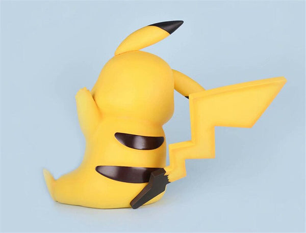 Pokemon 1:1 Scale Life Size Figure light up tail (30cm tall) - Pikachu